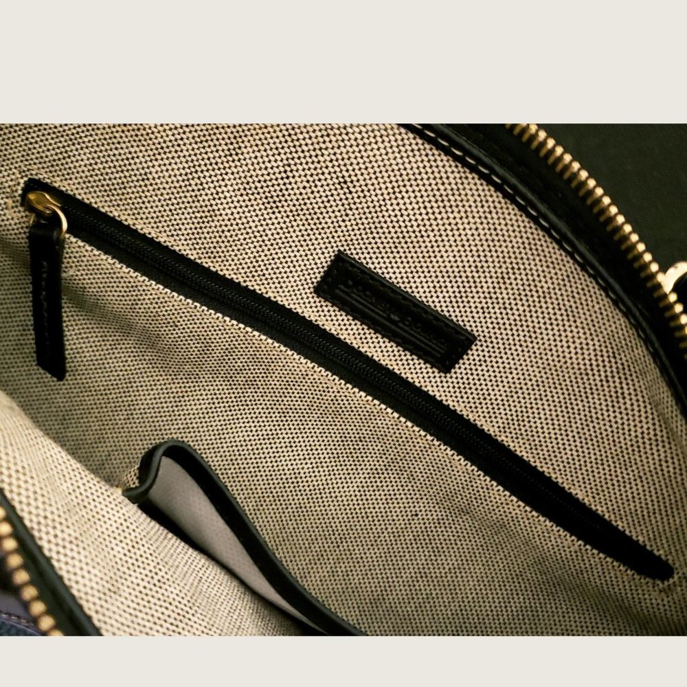 Dooney & Bourke Mini Shoulder Bag NWOT - Picture 9 of 11